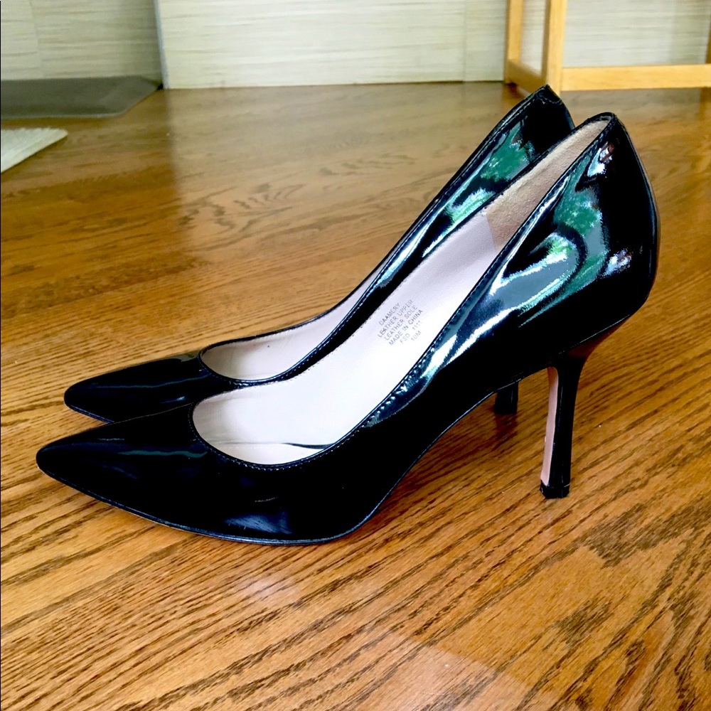joan and david pumps
